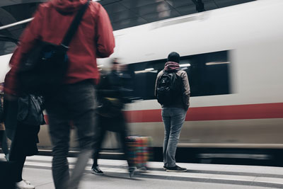 zur Pressemitteilung 256 vom 23. Oktober 2025: „Zahl der Pendelnden 2024 in Thüringen leicht gestiegen“ im PDF-Format