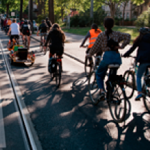 Aufsatz „Die 1. Gemeindebevölkerungsvorausberechnung für Thüringen bis 2040 – Methodik, Annahmen und Trends“ im PDF-Format öffnen
