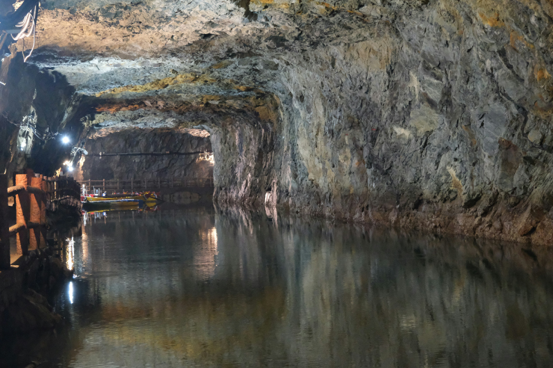Aufsatz &bdquo;Marktstruktur, Marktkonzentration und Umsatzentwicklung im Bergbau und Verarbeitenden Gewerbe in Th�ringen 2025 <br><thin>
Strukturdaten, balancierte Paneldaten</thin>&ldquo; im PDF-Format &ouml;ffnen