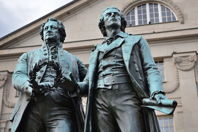 zur Pressemitteilung 091 vom 23. April 2026: &bdquo;Die St�dtefreundschaft <br>Weimar&nbsp;�&nbsp;Fulda<br><thin>Zum Welttag der Partnerst�dte am 26.&nbsp;April</thin>&ldquo; im PDF-Format