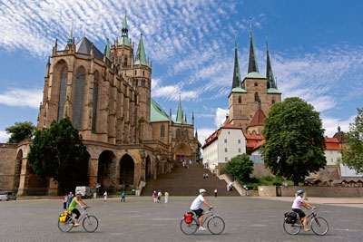 zur Pressemitteilung 243 vom 29. September 2026: &bdquo;Stadtradeln&nbsp;2026 im TLS: 2-mal um Th�ringen herum<br><thin>Mit �ber 3&nbsp;000&nbsp;Kilometern wurden 3&nbsp;B�ume erradelt</thin>&ldquo; im PDF-Format