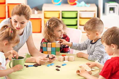 zur Pressemitteilung 257 vom 15. Oktober 2026: &bdquo;1&nbsp;392&nbsp;Tr�ger und 347 betriebserlaubnispflichtige Einrichtungen der Kinder- und Jugendhilfe&ldquo; im PDF-Format